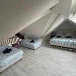 Ecume Maison Spacieuse Lumineuse 1km De La Vue D'asnelles, En Plein Coeur Des Plages Du Débarquement, 2 Sdb, 2 Wc, Parking Privatif, Terrasse, Jardin, Table De Ping Pong Aux Beaux Jours, Près De Bayeux Hébergement de vacances Saint-Côme-de-Fresné