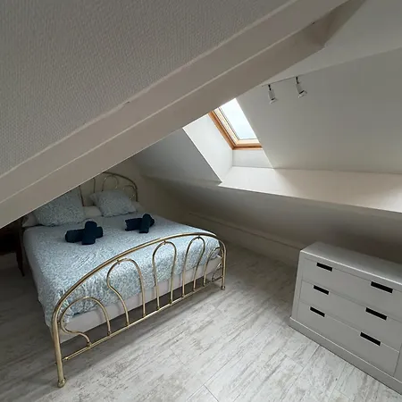 Holiday home Ecume Maison Vue Degagee Sur Mer, Spacieuse Lumineuse 3 Chambres, 2 Salle D'Eau, 2 Wc A 1Km De La Plage Et Commerces, Plages Du Debarquement, Parking Privatif, Terrasse, Jardin Clos, Table De Ping Pong Aux Beaux Jours, Pres De Bayeux *
