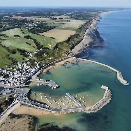 Ecume Maison Vue Degagee Sur Mer, Spacieuse Lumineuse 3 Chambres, 2 Salle D'Eau, 2 Wc A 1Km De La Plage Et Commerces, Plages Du Debarquement, Parking Privatif, Terrasse, Jardin Clos, Table De Ping Pong Aux Beaux Jours, Pres De Bayeux Holiday home