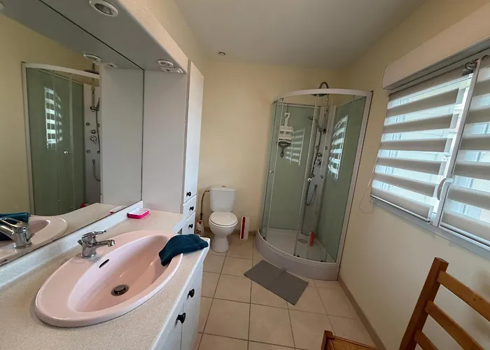 Ecume Maison Spacieuse Lumineuse 1km De La Vue D'asnelles, En Plein Coeur Des Plages Du Debarquement, 2 Sdb, 2 Wc, Parking Privatif, Terrasse, Jardin, Table De Ping Pong Aux Beaux Jours, Pres De Bayeux *