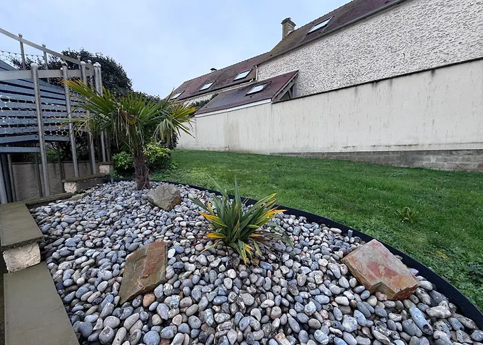 Ecume Maison Spacieuse Lumineuse 1km De La Vue D'asnelles, En Plein Coeur Des Plages Du Debarquement, 2 Sdb, 2 Wc, Parking Privatif, Terrasse, Jardin, Table De Ping Pong Aux Beaux Jours, Pres De Bayeux Saint-Come-de-Fresne