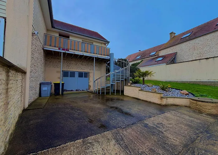 Ecume Maison Spacieuse Lumineuse 1km De La Vue D'asnelles, En Plein Coeur Des Plages Du Debarquement, 2 Sdb, 2 Wc, Parking Privatif, Terrasse, Jardin, Table De Ping Pong Aux Beaux Jours, Pres De Bayeux *