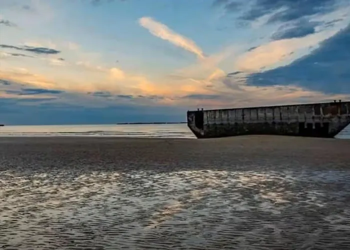 Ecume Maison Spacieuse Lumineuse 1km De La Vue D'asnelles, En Plein Coeur Des Plages Du Debarquement, 2 Sdb, 2 Wc, Parking Privatif, Terrasse, Jardin, Table De Ping Pong Aux Beaux Jours, Pres De Bayeux Holiday home *